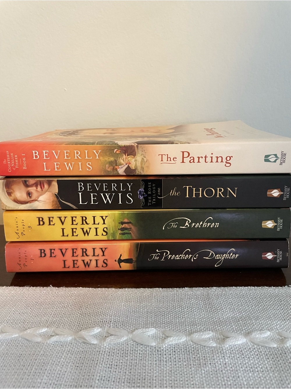 Beverly Lewis-Lot of 4 books
